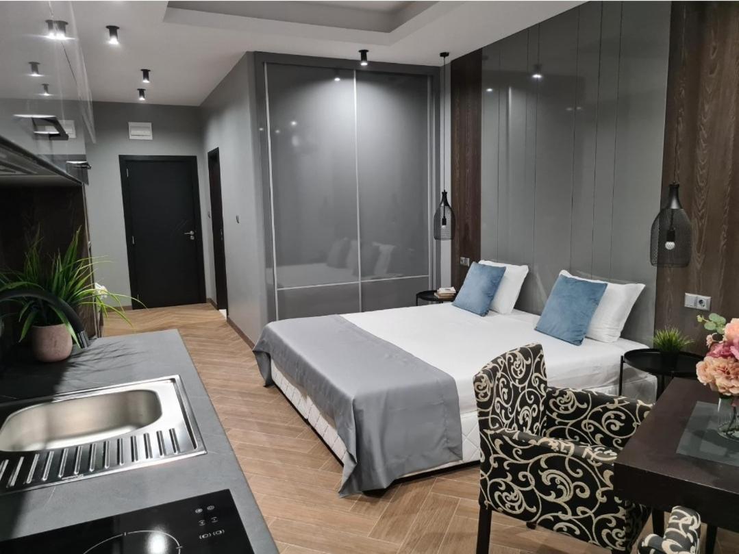 Central Plaza Hotel Pomorie Esterno foto