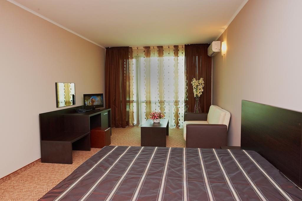 Central Plaza Hotel Pomorie Camera foto