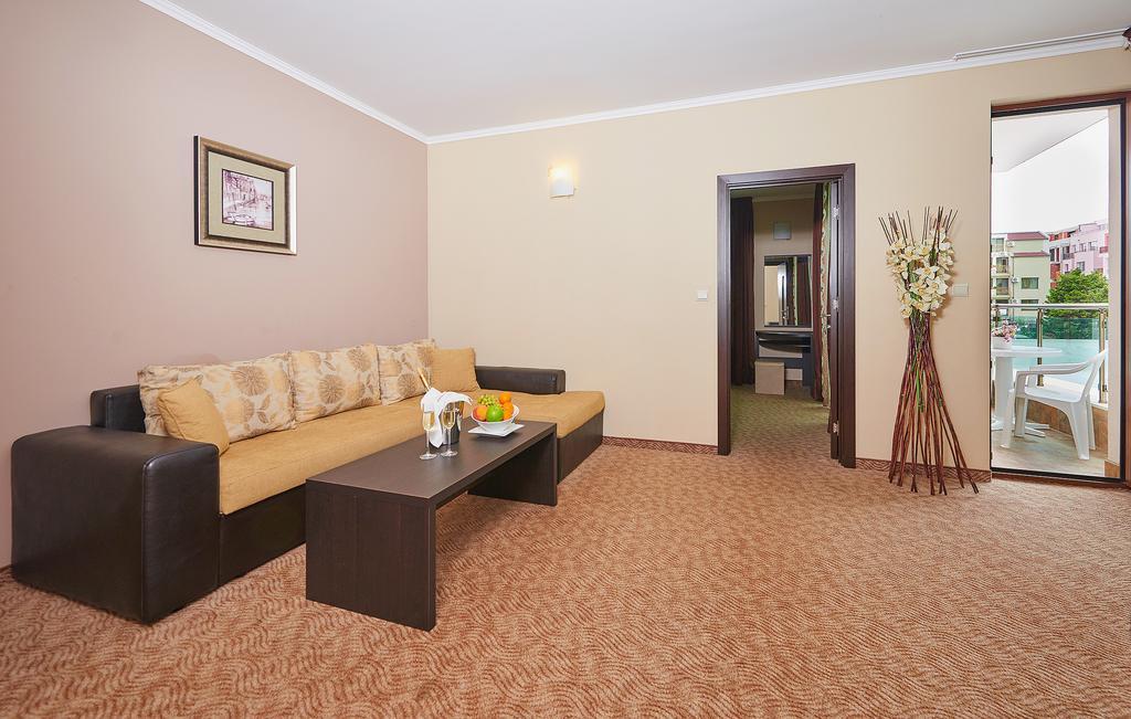Central Plaza Hotel Pomorie Camera foto