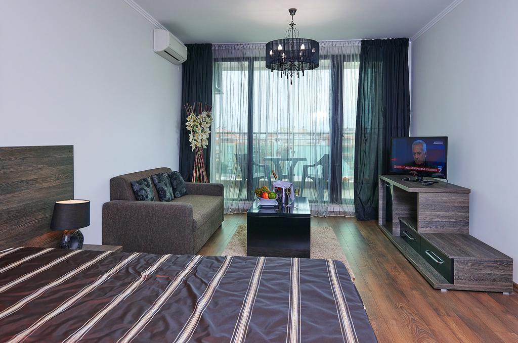Central Plaza Hotel Pomorie Camera foto