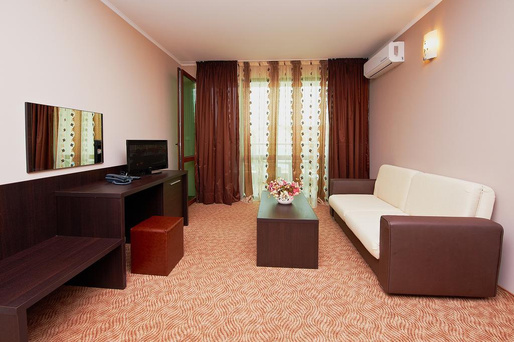 Central Plaza Hotel Pomorie Camera foto