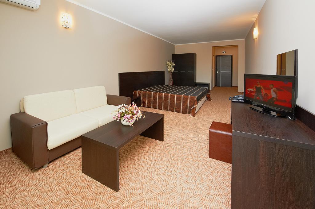 Central Plaza Hotel Pomorie Camera foto
