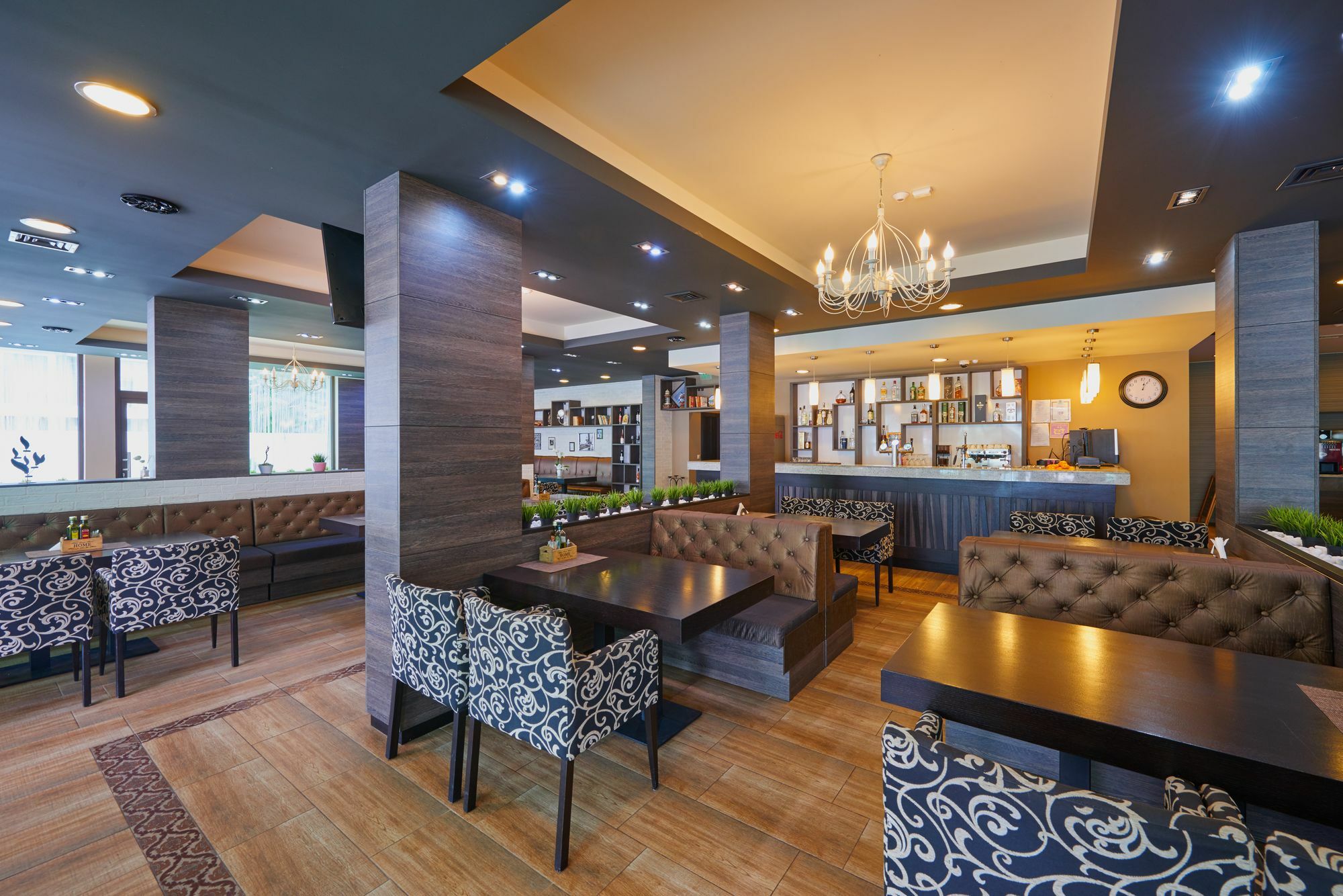 Central Plaza Hotel Pomorie Esterno foto