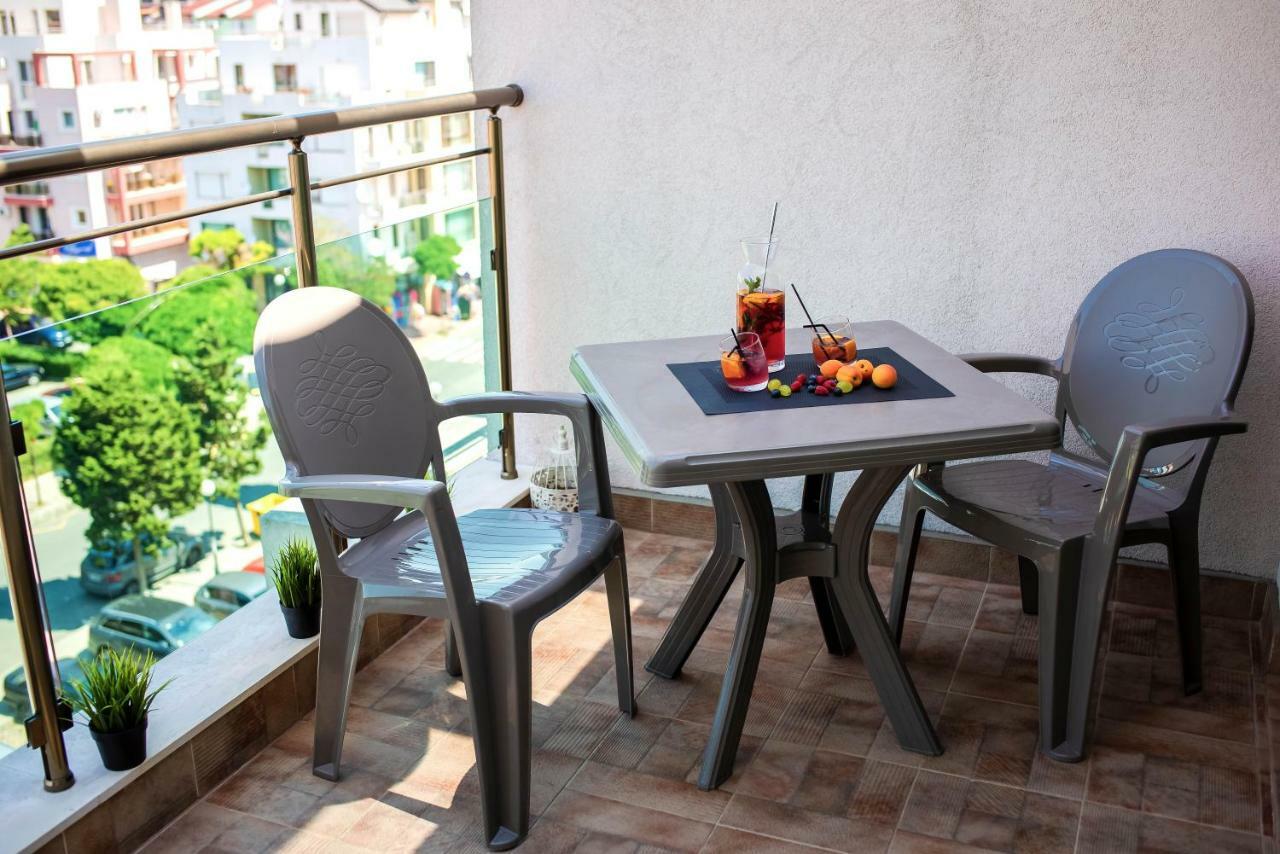 Central Plaza Hotel Pomorie Esterno foto
